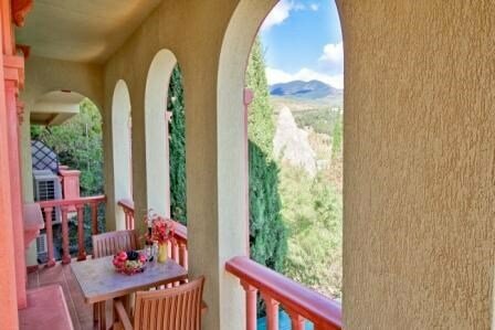 Гостиница Вилла Балгатура Гурзуф