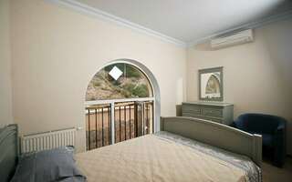 Гостиница Вилла Балгатура Гурзуф 3-уровневые пятикомнатные апартаменты с видовой террасой № 504-3