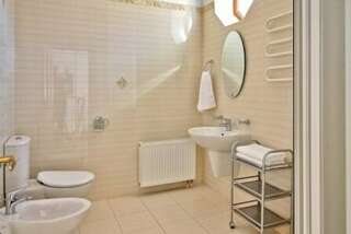 Гостиница Вилла Балгатура Гурзуф 2-уровневые двухкомнатные апартаменты  с видовыми балконами  № 404-4