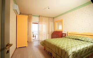 Гостиница Вилла Балгатура Гурзуф 3-уровневые пятикомнатные апартаменты с видовой террасой № 503-3