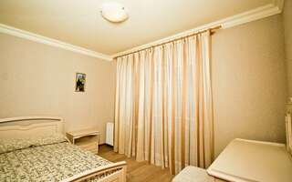 Гостиница Вилла Балгатура Гурзуф 3-уровневые пятикомнатные апартаменты с видовой террасой № 504-2