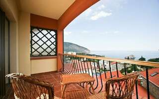 Гостиница Вилла Балгатура Гурзуф 3-уровневые пятикомнатные апартаменты с видовой террасой № 504-8