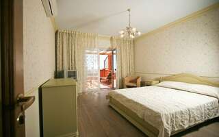 Гостиница Вилла Балгатура Гурзуф 3-уровневые пятикомнатные апартаменты с видовой террасой № 504-4