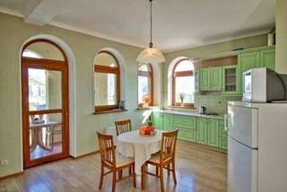 Гостиница Вилла Балгатура Гурзуф 2-уровневые двухкомнатные апартаменты  с видовыми балконами  № 404-6