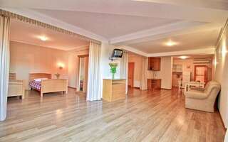 Гостиница Вилла Балгатура Гурзуф 1-уровневые однокомнатные апартаменты с видовой террасой №706-1