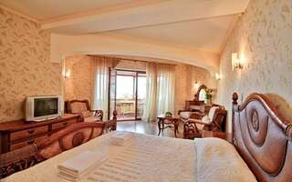 Гостиница Вилла Балгатура Гурзуф 1-уровневые однокомнатные апартаменты с видовым балконом №705-2