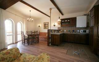 Гостиница Вилла Балгатура Гурзуф 3-уровневые четырехкомнатные апартаменты с видовой террасой № 501-2